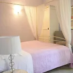 Affittacamere Piazzetta Del Buonumore 4*