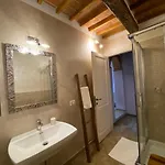 Piazzetta Del Buonumore 4*