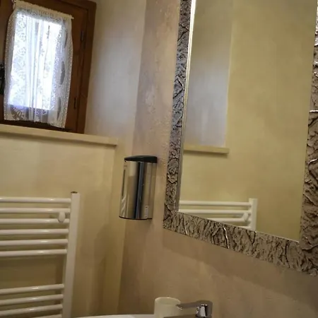 Piazzetta Del Buonumore Guest house Montepulciano