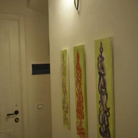 Piazzetta Del Buonumore Guest house *