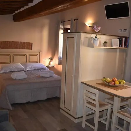 Piazzetta Del Buonumore Πανσιόν