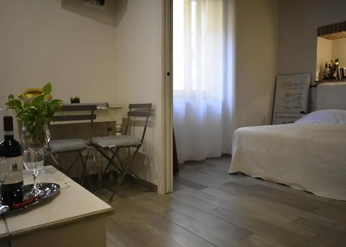ゲストハウス Piazzetta Del Buonumore Montepulciano Stazione